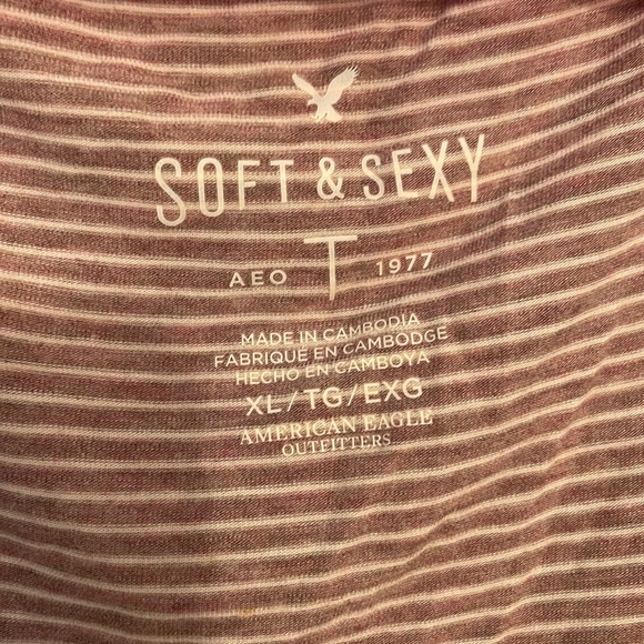 American Eagle Soft & Sexy Tshirt - Picture 3 of 3